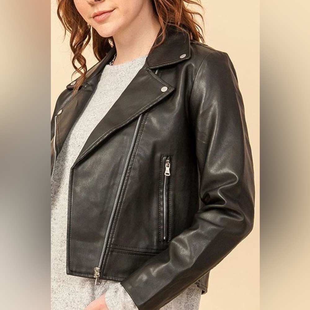NEW WOMENS BLACK FAUX LEATHER JACKET